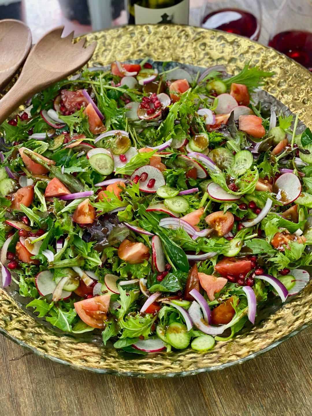 Super Salad… Pomegranate, Radish & Tomato Salad